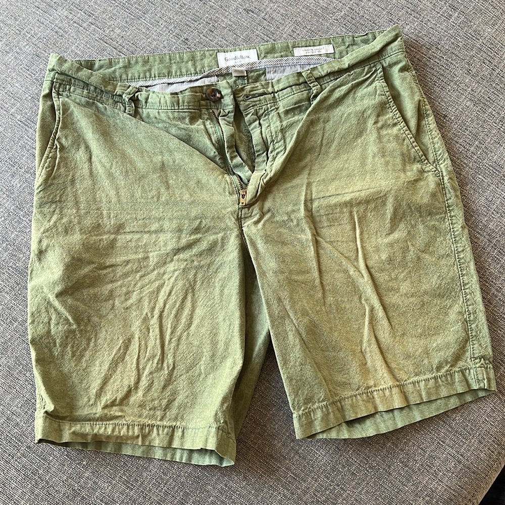 Goodfellow, green, linen 6 inch inseam shorts